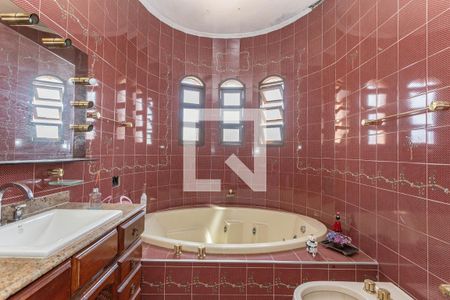 Casa à venda com 300m², 3 quartos e 5 vagas Casa à venda com 300m², 3 quartos e 5 vagasBanheiro