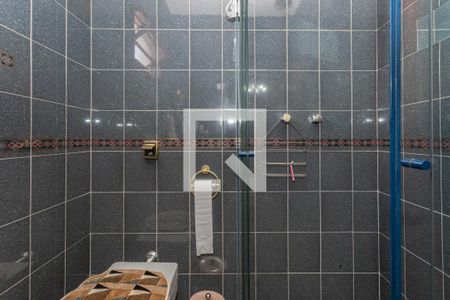 Casa à venda com 300m², 3 quartos e 5 vagas Casa à venda com 300m², 3 quartos e 5 vagasBanheiro suite