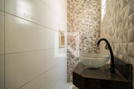 Casa à venda com 130m², 3 quartos e 1 vagaBanheiro da Suíte 2