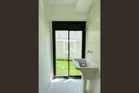 Apartamento à venda com 74m², 2 quartos e sem vagaCozinha e Área de Serviço