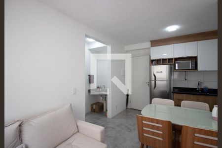 Sala de apartamento para alugar com 2 quartos, 37m² em Jardim Santo Antonio, São Paulo