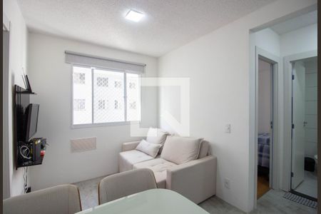 Sala de apartamento para alugar com 2 quartos, 37m² em Jardim Santo Antonio, São Paulo