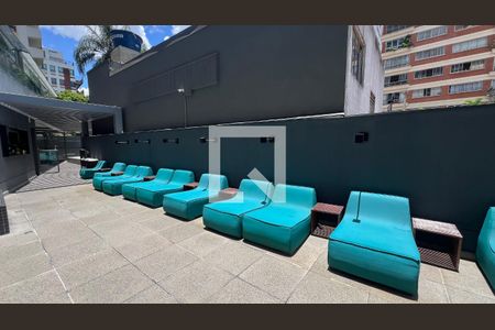 Apartamento à venda com 19m², 1 quarto e sem vaga Apartamento à venda com 19m², 1 quarto e sem vagaPiscina