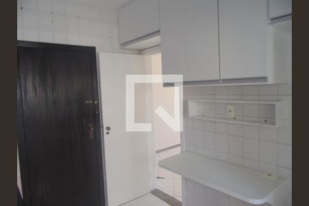 Apartamento para alugar com 100m², 3 quartos e 3 vagasCozinha - Armários