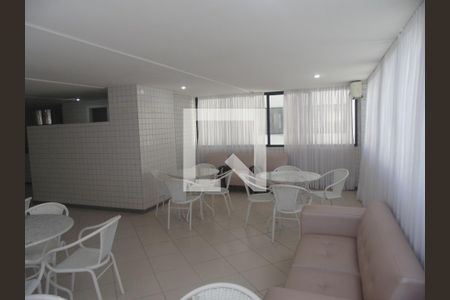 Apartamento para alugar com 100m², 3 quartos e 3 vagasÁrea comum - Salão de festas