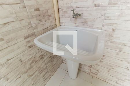Casa de condomínio à venda com 103m², 2 quartos e 2 vagas Casa de condomínio à venda com 103m², 2 quartos e 2 vagasÁrea de Serviço