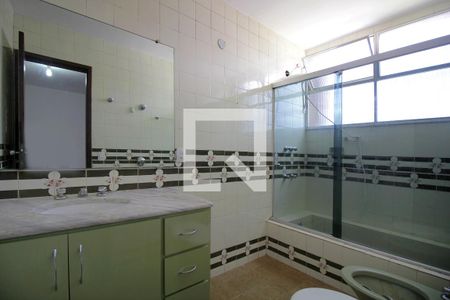 Apartamento à venda com 140m², 4 quartos e 2 vagasBanheiro