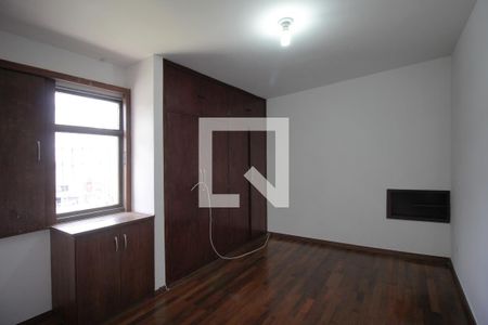 Sala de apartamento à venda com 4 quartos, 140m² em Cidade Nova, Belo Horizonte