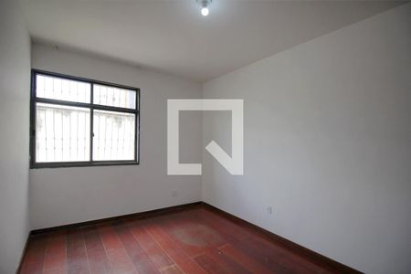 Apartamento à venda com 140m², 4 quartos e 2 vagasQuarto 