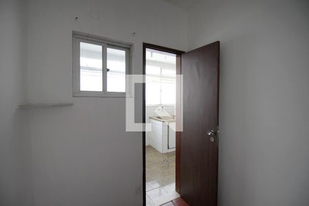 Apartamento à venda com 140m², 4 quartos e 2 vagasQuarto de Serviço