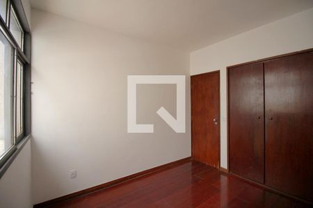 Apartamento à venda com 140m², 4 quartos e 2 vagasQuarto 