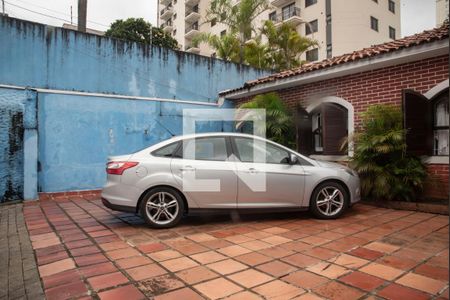 Casa à venda com 400m², 6 quartos e 3 vagasGaragem/Frente