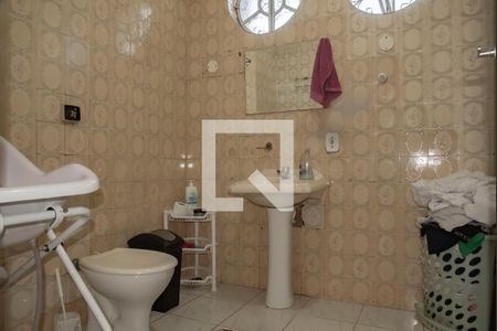 Casa à venda com 400m², 6 quartos e 3 vagasBanheiro