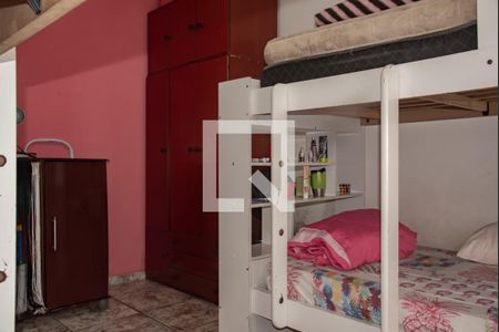 Casa à venda com 400m², 6 quartos e 3 vagasQuarto 2