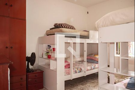 Casa à venda com 400m², 6 quartos e 3 vagasQuarto 2