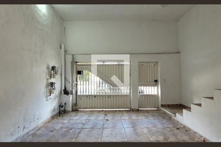 Casa à venda com 125m², 3 quartos e 1 vaga Casa à venda com 125m², 3 quartos e 1 vagaGaragem