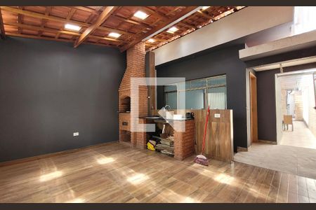 Casa à venda com 125m², 3 quartos e 1 vaga Casa à venda com 125m², 3 quartos e 1 vagaChurrasqueira