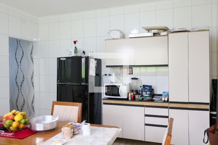 Casa à venda com 118m², 3 quartos e 2 vagas Casa à venda com 118m², 3 quartos e 2 vagasCozinha