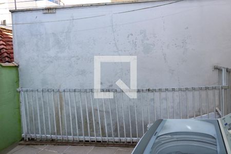 Casa à venda com 118m², 3 quartos e 2 vagas Casa à venda com 118m², 3 quartos e 2 vagasBanheiro de Serviço