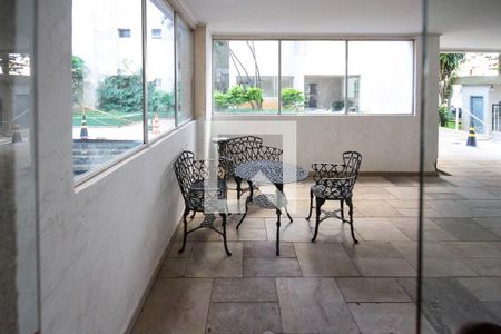 Apartamento à venda com 60m², 3 quartos e 1 vaga Apartamento à venda com 60m², 3 quartos e 1 vagaÁrea de Comum