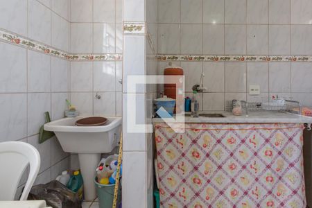 Apartamento à venda com 55m², 2 quartos e 1 vaga Apartamento à venda com 55m², 2 quartos e 1 vagaCozinha e Área de Serviço