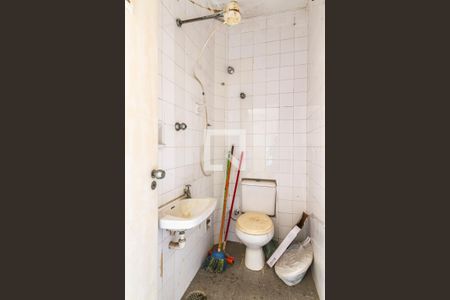 Apartamento à venda com 176m², 3 quartos e 3 vagasBanheiro de Serviço