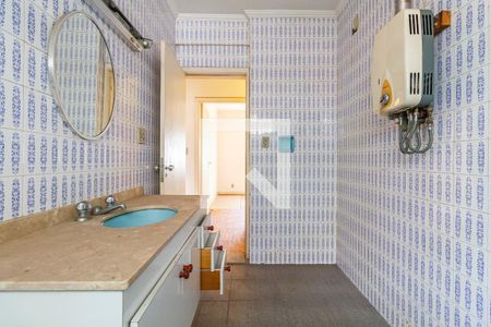 Apartamento à venda com 176m², 3 quartos e 3 vagasBanheiro 1