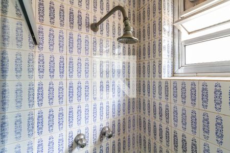 Apartamento à venda com 176m², 3 quartos e 3 vagasBanheiro 1