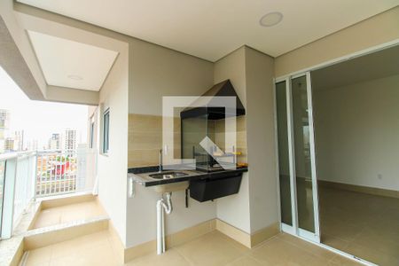 Apartamento à venda com 66m², 2 quartos e 1 vaga Apartamento à venda com 66m², 2 quartos e 1 vagaVaranda