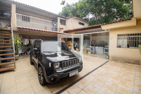 Casa à venda com 260m², 3 quartos e 5 vagas Casa à venda com 260m², 3 quartos e 5 vagasÁrea comum