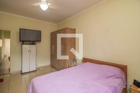 Casa à venda com 260m², 3 quartos e 5 vagas Casa à venda com 260m², 3 quartos e 5 vagasQuarto