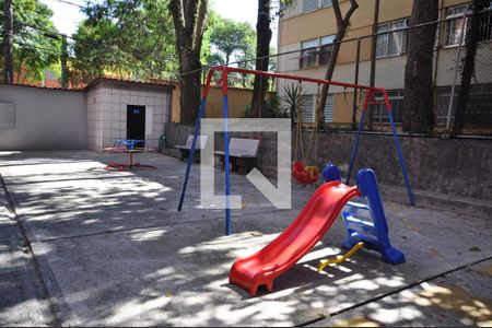 Apartamento à venda com 78m², 2 quartos e sem vagaÁrea comum - Playground