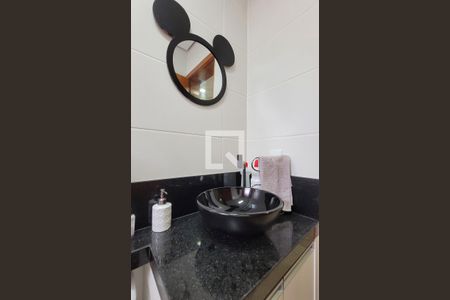 Apartamento à venda com 160m², 3 quartos e 2 vagas Apartamento à venda com 160m², 3 quartos e 2 vagasBanheiro