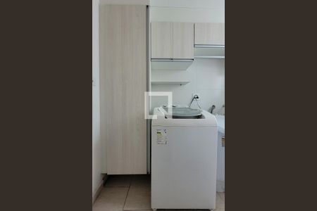 Apartamento à venda com 160m², 3 quartos e 2 vagas Apartamento à venda com 160m², 3 quartos e 2 vagasLavanderia