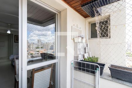 Apartamento à venda com 63m², 2 quartos e 1 vaga Apartamento à venda com 63m², 2 quartos e 1 vagaSacada