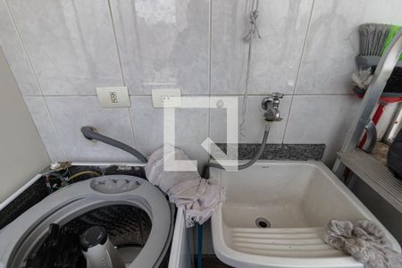 Apartamento à venda com 63m², 2 quartos e 1 vaga Apartamento à venda com 63m², 2 quartos e 1 vagaÁrea de Serviço