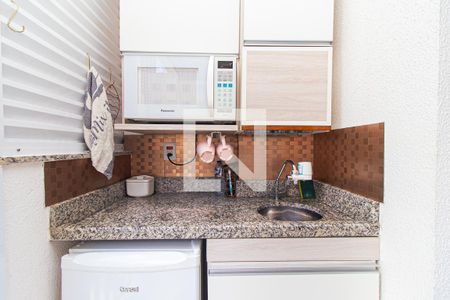 Studio para alugar com 25m², 1 quarto e sem vaga Studio para alugar com 25m², 1 quarto e sem vagaCozinha/Varanda