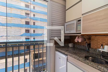 Studio para alugar com 25m², 1 quarto e sem vaga Studio para alugar com 25m², 1 quarto e sem vagaCozinha/Varanda