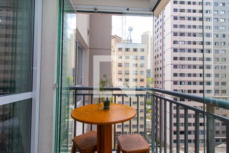 Studio para alugar com 25m², 1 quarto e sem vaga Studio para alugar com 25m², 1 quarto e sem vagaCozinha/Varanda