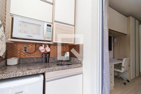 Studio para alugar com 25m², 1 quarto e sem vaga Studio para alugar com 25m², 1 quarto e sem vagaCozinha/Varanda