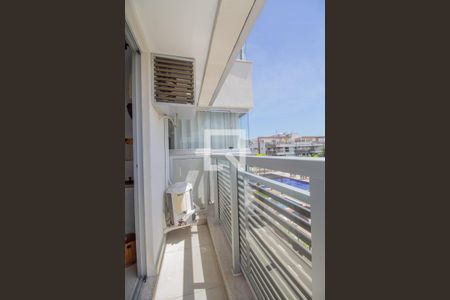 Apartamento à venda com 153m², 4 quartos e 3 vagas Apartamento à venda com 153m², 4 quartos e 3 vagasVaranda da Suite 3