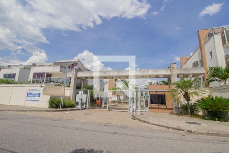 Apartamento à venda com 153m², 4 quartos e 3 vagas Apartamento à venda com 153m², 4 quartos e 3 vagasFachado do condomínio