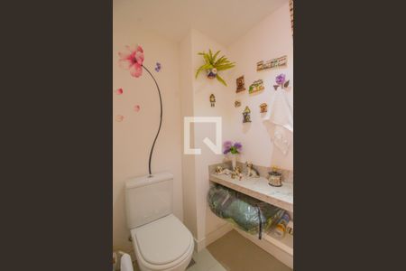 Apartamento à venda com 153m², 4 quartos e 3 vagas Apartamento à venda com 153m², 4 quartos e 3 vagasLavabo