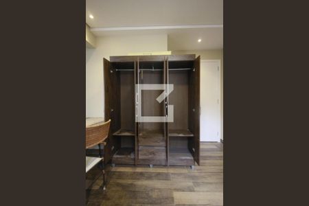 Quarto de apartamento à venda com 1 quarto, 30m² em Vila Olímpia, São Paulo