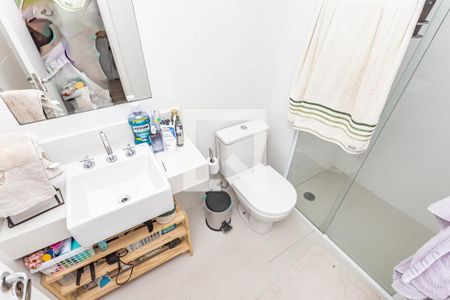 Apartamento à venda com 75m², 3 quartos e 2 vagas Apartamento à venda com 75m², 3 quartos e 2 vagasBanheiro Suite