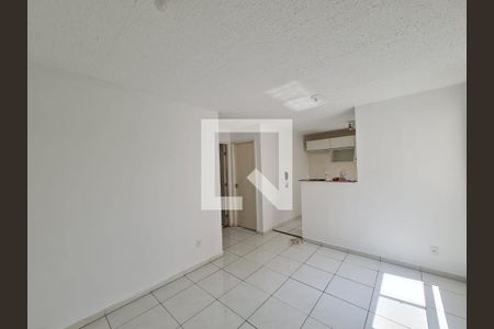 Sala  de apartamento para alugar com 2 quartos, 42m² em Jardim Ansalca, Guarulhos