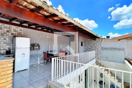 Casa à venda com 278m², 4 quartos e 7 vagasChurrasqueira