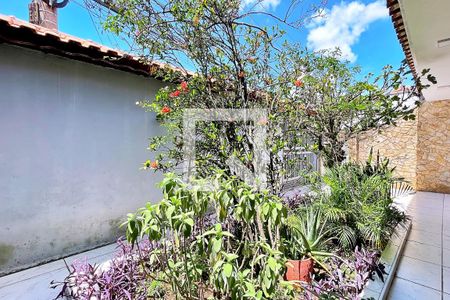 Casa à venda com 278m², 4 quartos e 7 vagasJardim