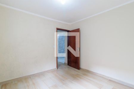 Quarto 1 de casa para alugar com 2 quartos, 150m² em Jardim Maria Virginia, São Paulo