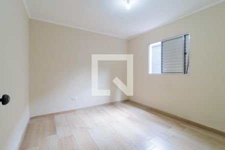 Quarto 1 de casa para alugar com 2 quartos, 150m² em Jardim Maria Virginia, São Paulo